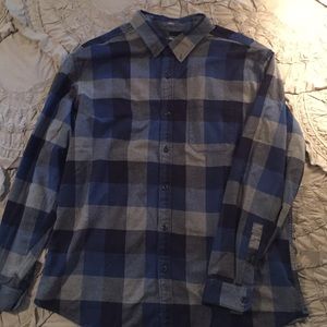Like new Eddie Bauer XL blue squared flannel